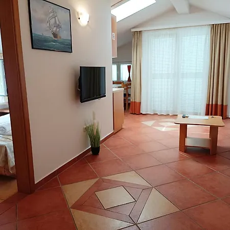 Bionda Apartament Malinska